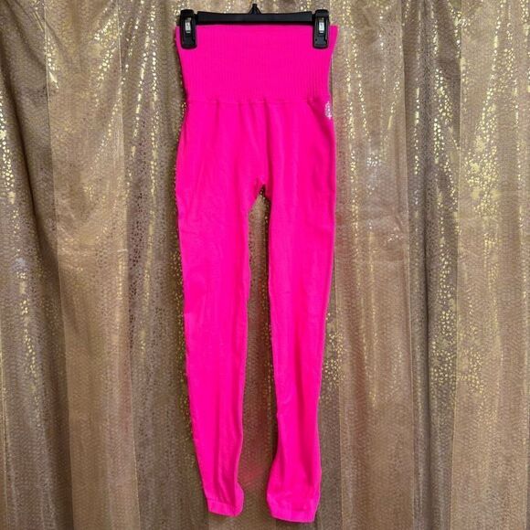 Free People Movement Good Karma High-Rise 7/8 Length Leggings Hot Pink XS/S - Picture 1 of 7